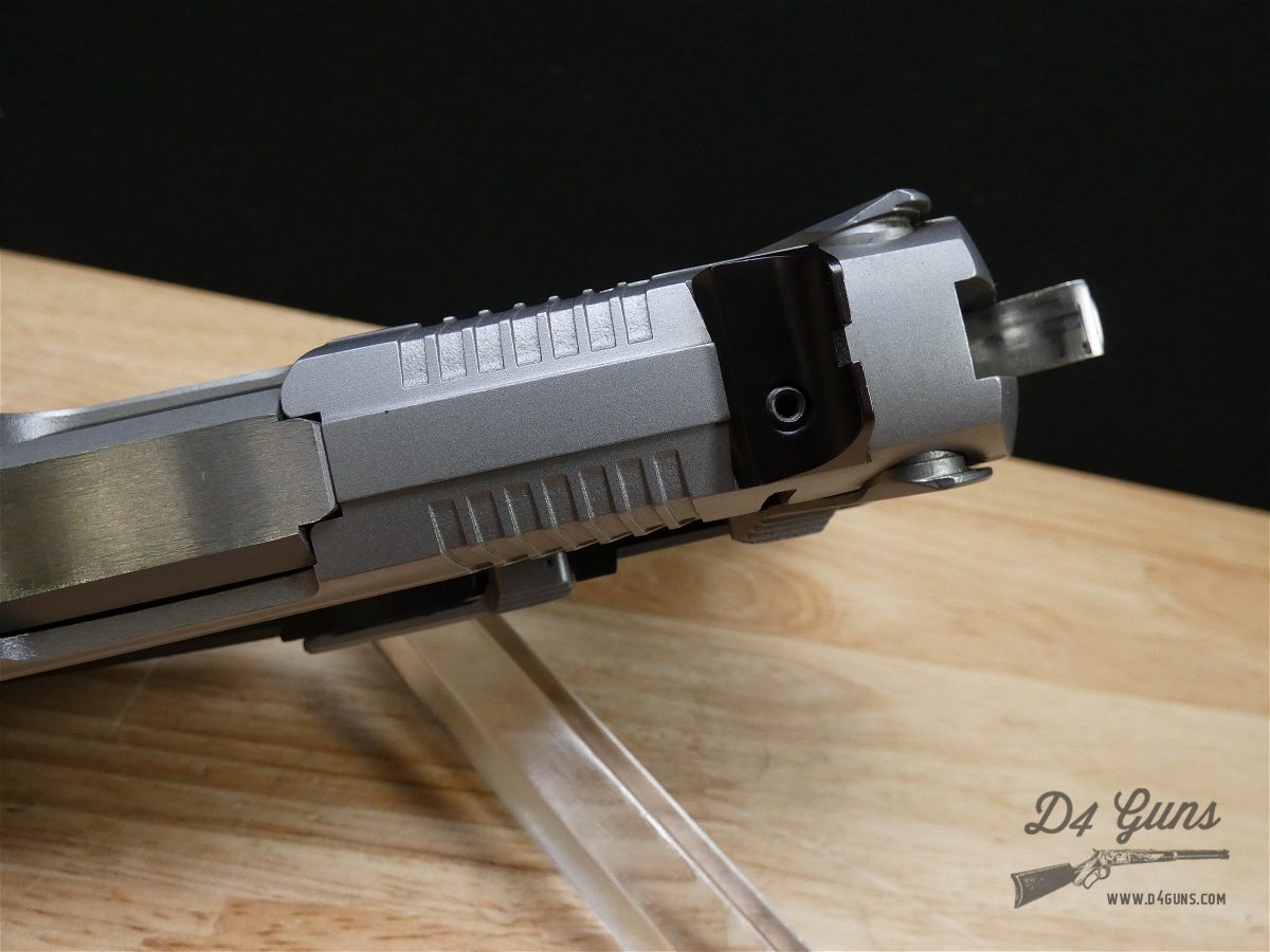 Ruger P95 - 9mm - Mfg. 2012 - P Series - SA/DA  - w/ 3 Mags -img-8