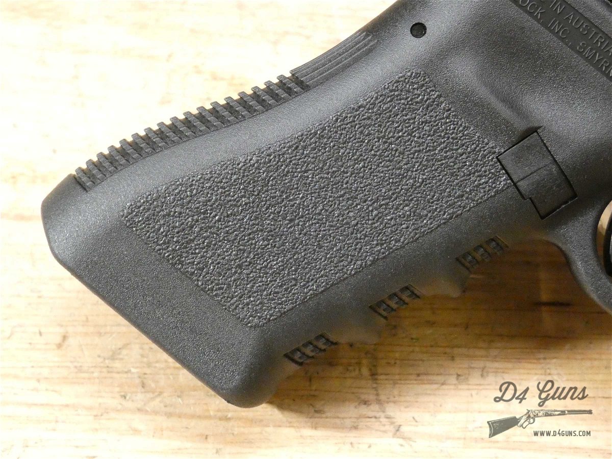 Glock 17 Gen 3 - 9mm - G17 Gen3 - Austria - OG Case & MUCH MORE-img-8