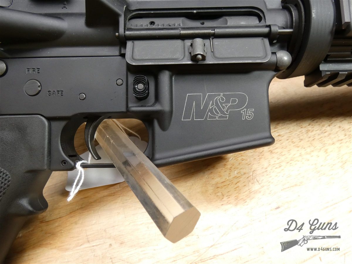 Smith & Wesson M&P-15 - 5.56 NATO - S&W M&P 15 - w/ Mag & Troy Quad Rail-img-37