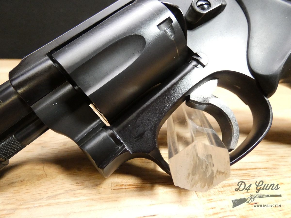 Smith & Wesson 37-2 - .38 SPL - S&W 37 - w/ OG Case - CCW - XLNT!-img-5