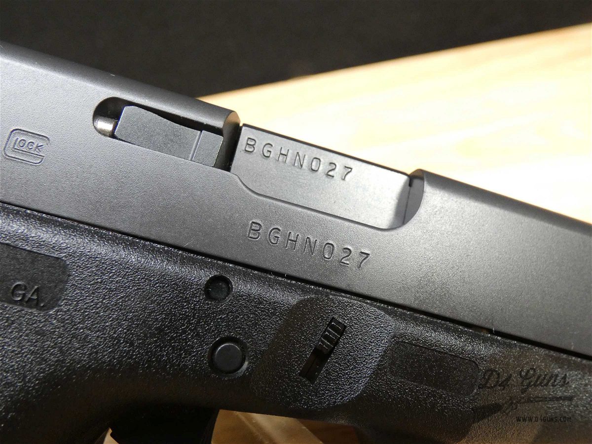 Glock 27 Gen 4 - .40 S&W - Compact G27 - w/ 2-Mags - CCW - LOOK!-img-22