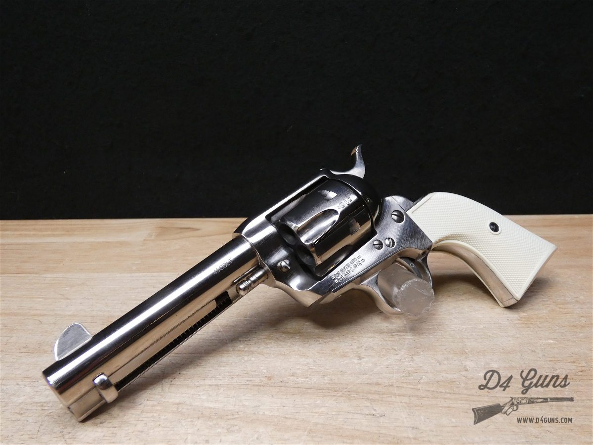 Pietta 1873 SA - .45 Colt - 4-Click Single Action - Nickel Colt SAA Copy-img-31