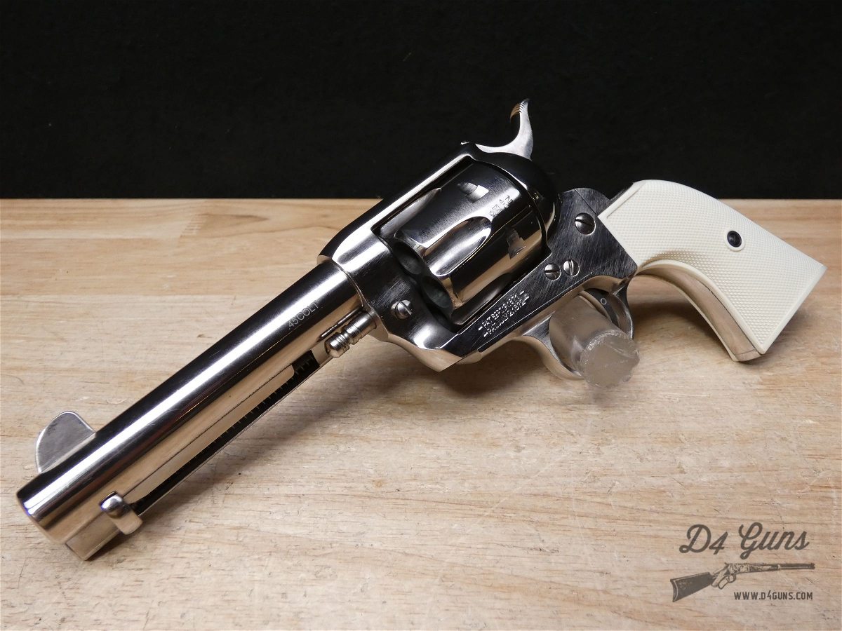 Pietta 1873 SA - .45 Colt - 4-Click Single Action - Nickel Colt SAA Copy-img-1