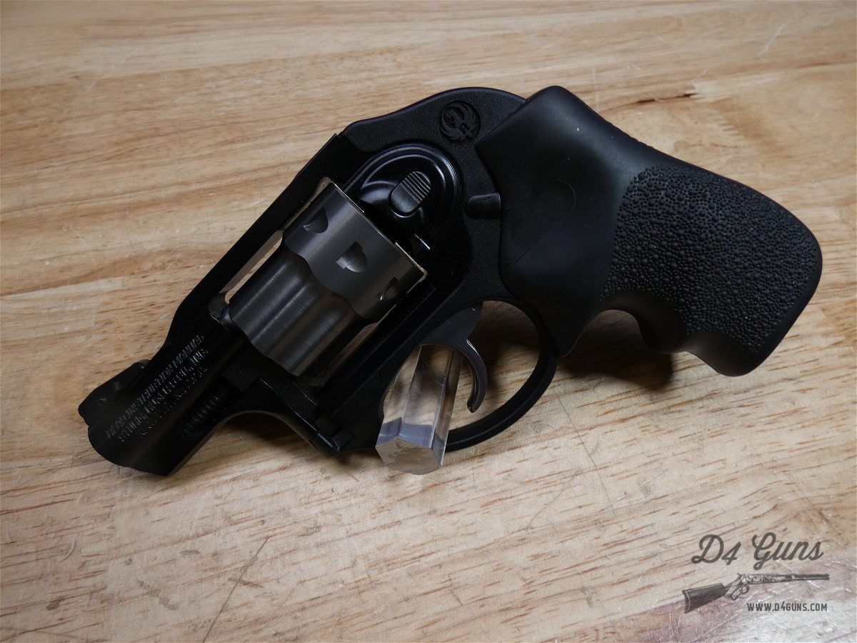 Ruger LCR - .22 LR - Mfg. 2012 - Light Compact Revolver - Hammerless-img-2