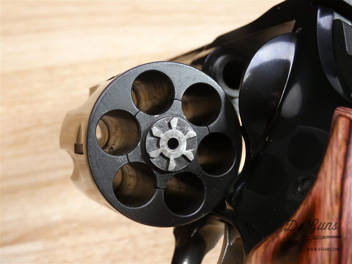 Dan Wesson Model 44 - .44 Mag - w/Holster - 6in BBL - DA/SA Revolver-img-32