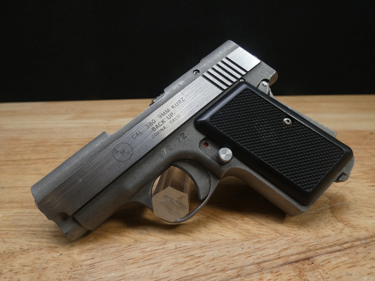 AMT Backup - .380 ACP/ 9MM Kurz - Stainless - w/Mag - Pocket Pistol ...