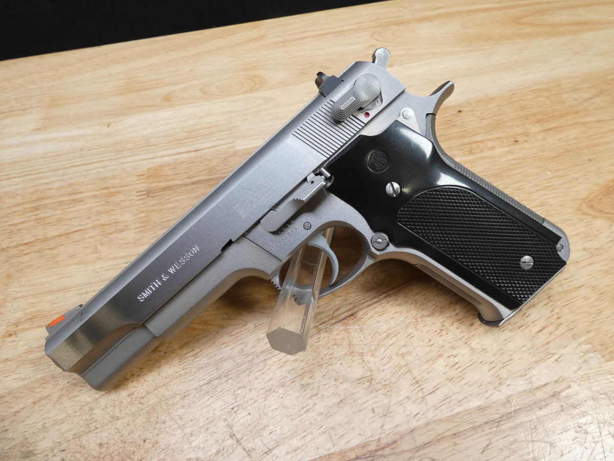 Smith & Wesson 645 Stainless - .45 ACP - Double Action 1911 - 2 Mags-img-2