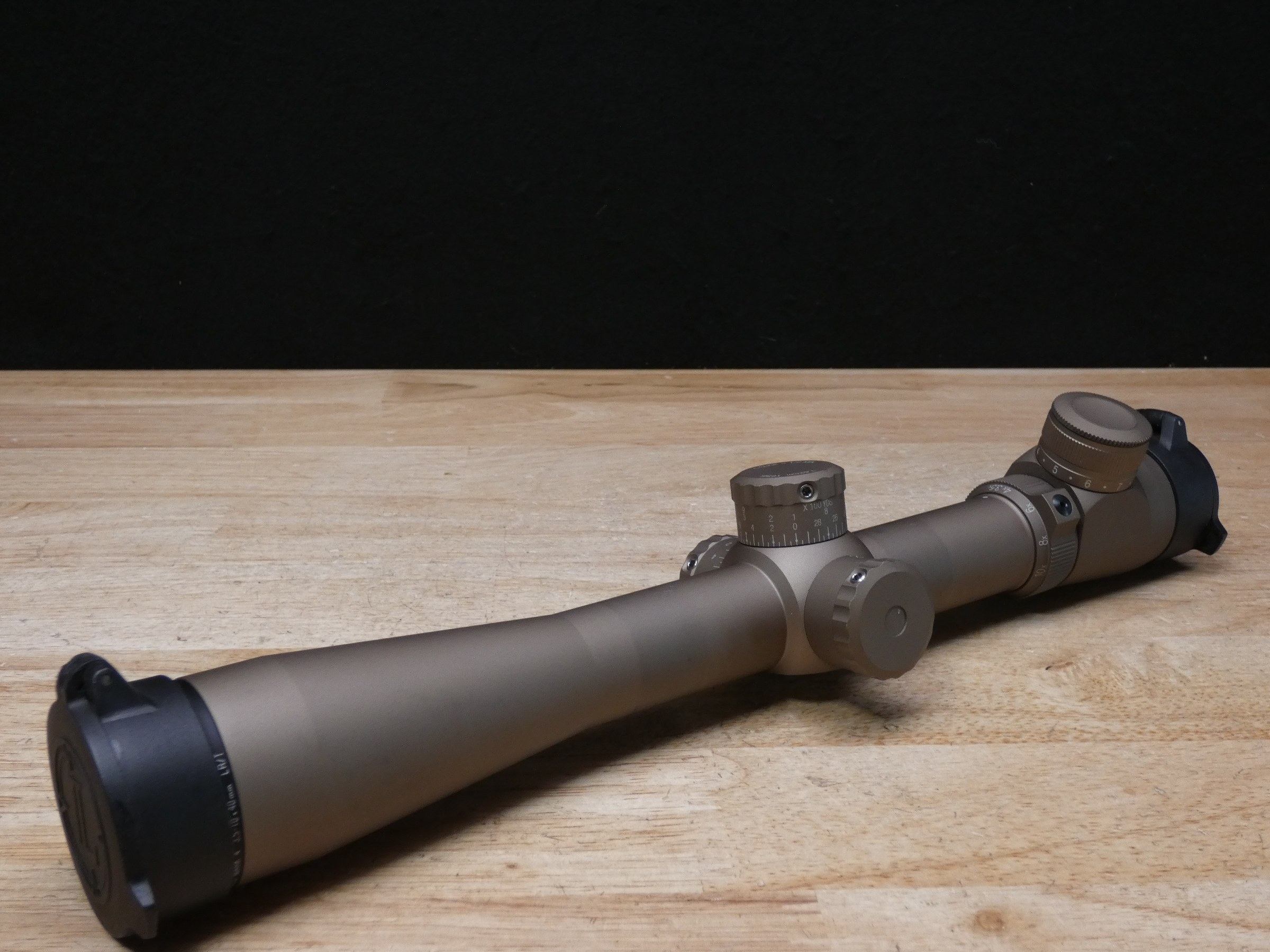 Leupold Mark 4 3.5-10x40 LR/T Riflescope - 7.62 Turret - FDE Long Range - C-img-1
