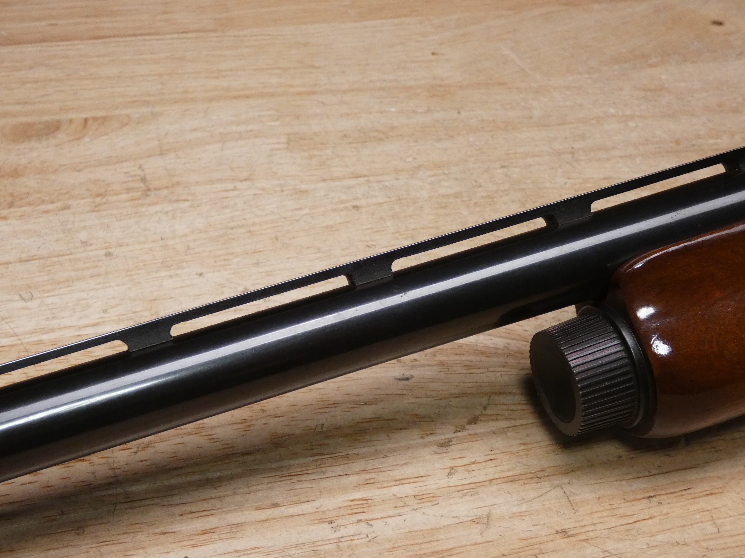 Remington Model 1100 - 12 Gauge - Classic Semi - MFG 1969 - Vent Rib-img-4